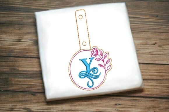 Floral Monogram Keychain Y ITH: A Designer Review